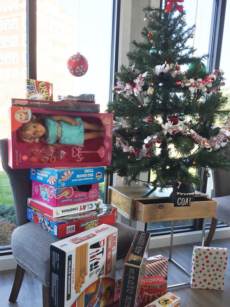 Montauk Toy Drive Brightens Up Christmas For Deserving Farming Families, Town &amp; Country Real Estate