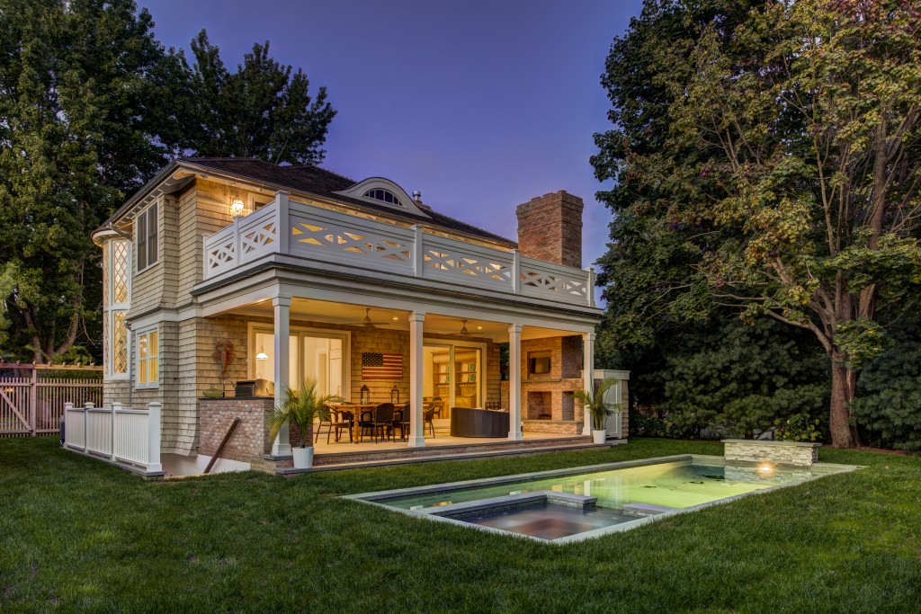 , Hamptons Real Estate – A Glass Half Full, Town &amp; Country Real Estate