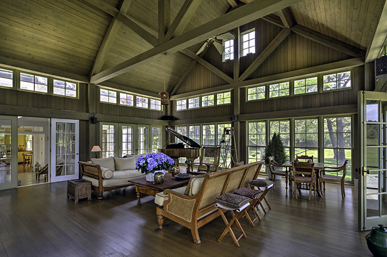 400 Hands Creek, East Hampton - Living Room