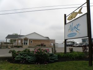 , “A-Lure” Seafood Restaurant opens on North Fork/ Port of Egypt – Bayfront dining al fresco in Southold, Town &amp; Country Real Estate