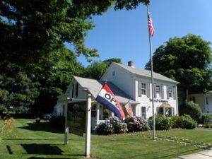 , North Fork Table Opens: The Lunch Truck, Town &amp; Country Real Estate