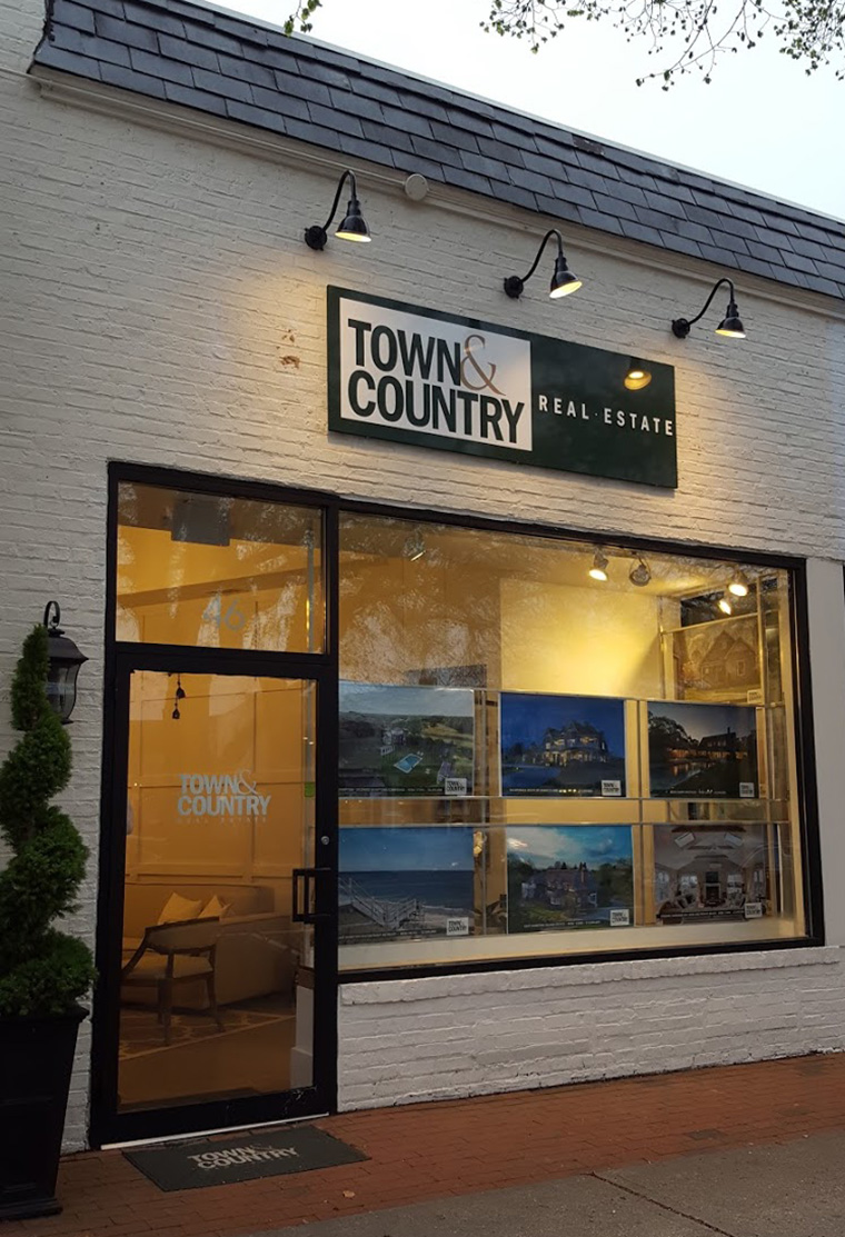 , Town & Country Real Estate Opens New East Hampton Office, Town & Country Real Estate
