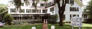 , East Hampton’s Holiday Tour, Town &amp; Country Real Estate